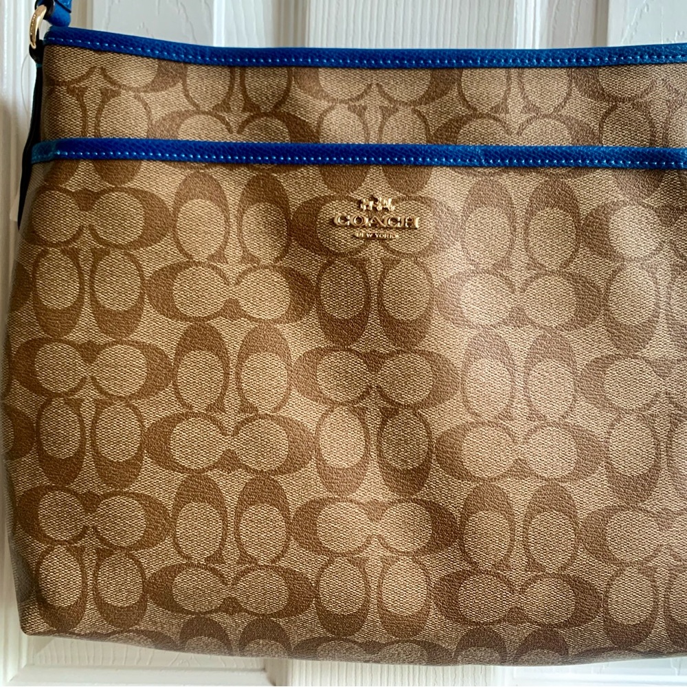 Coach File Crossbody Women’s Bag
